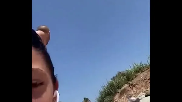 Big Dick Flash to She Likes on the Beach