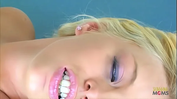 This naughty angel and her crush got involved in very steamy and hot sexual intercourse.
