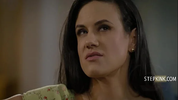 Healed Her Friends Husbands Foot & His Balls - Penny Barber, Vince Karter