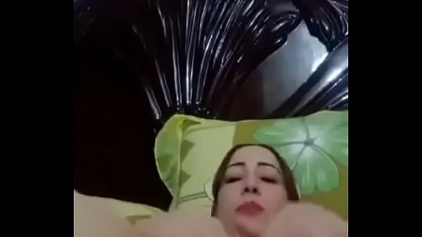 Hot Egyptian girl