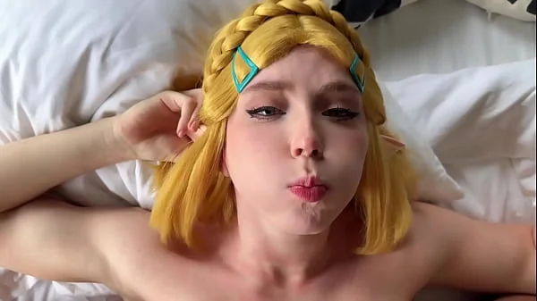 Zelda Deepthroats and Fucks Passionately in Ass and Pussy till Cum Inside - POV Cosplay