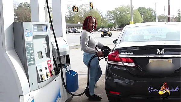 He meets a pornstar at the gas station