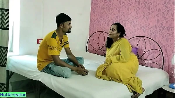 Indian Hot Bhabhi Sex with Unknown Young Boy! Plz Cum Inside