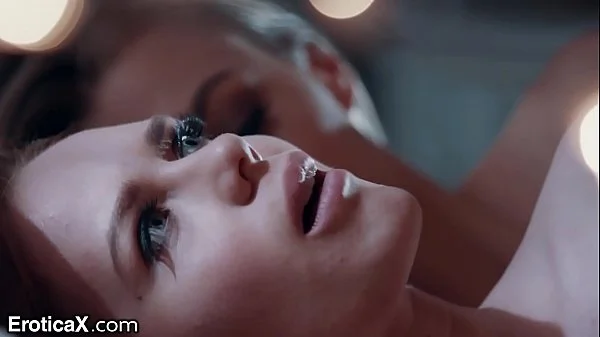 EroticaX - Lesbian Wants A Creampie To Get Pregnant