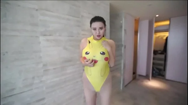 Sexy big boobs Chinese girl-Monique