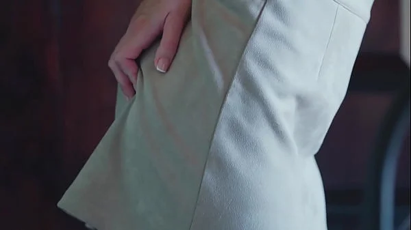Natural Sybil fingers her husband