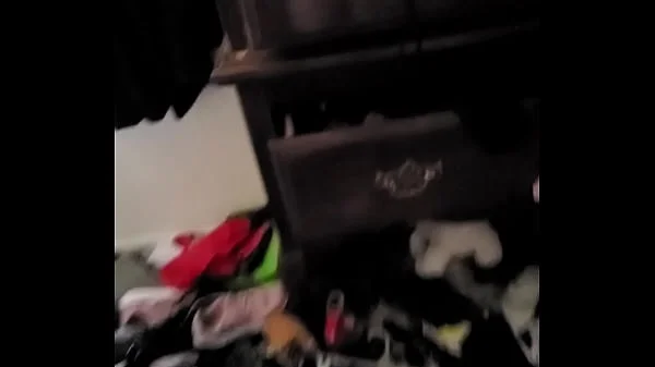 I love sucking cock and swallowing your huge load