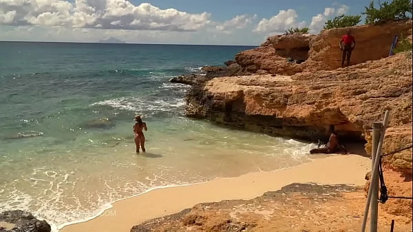Being naked and slutty on the beach with onlookers